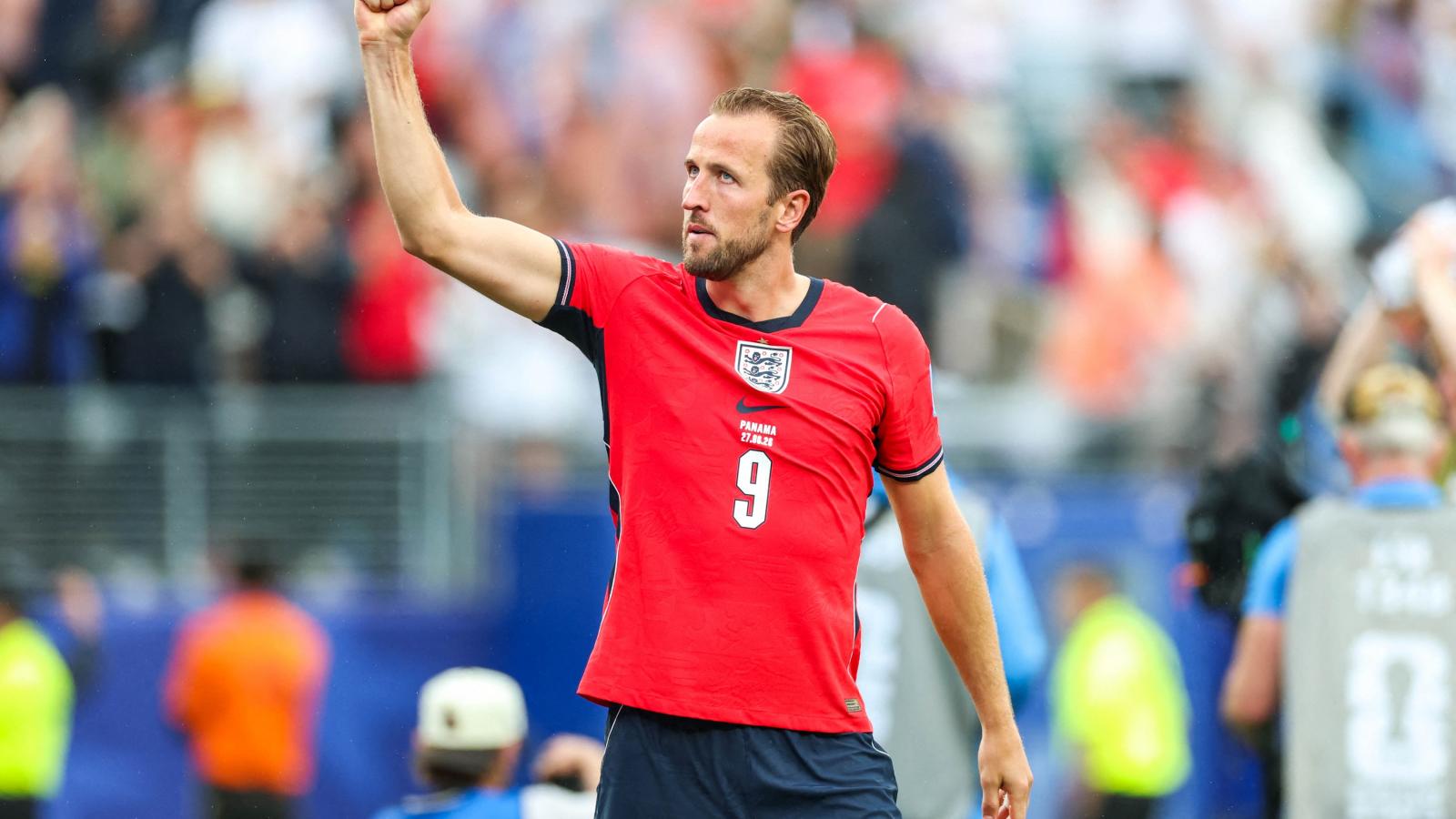 A fogadóirodák szerint Harry Kane a legnagyobb favorit, hogy megkapja az Aranylabdát
