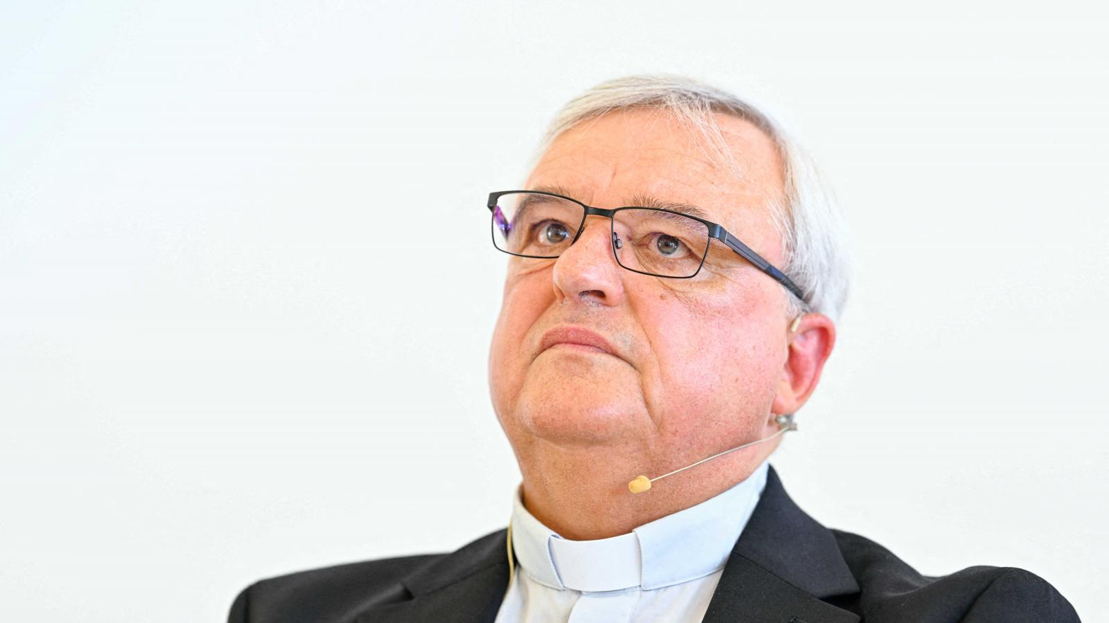A katolikus egyházfő még augusztusban fogadta el Karl-Heinz Wiesemann lemondását