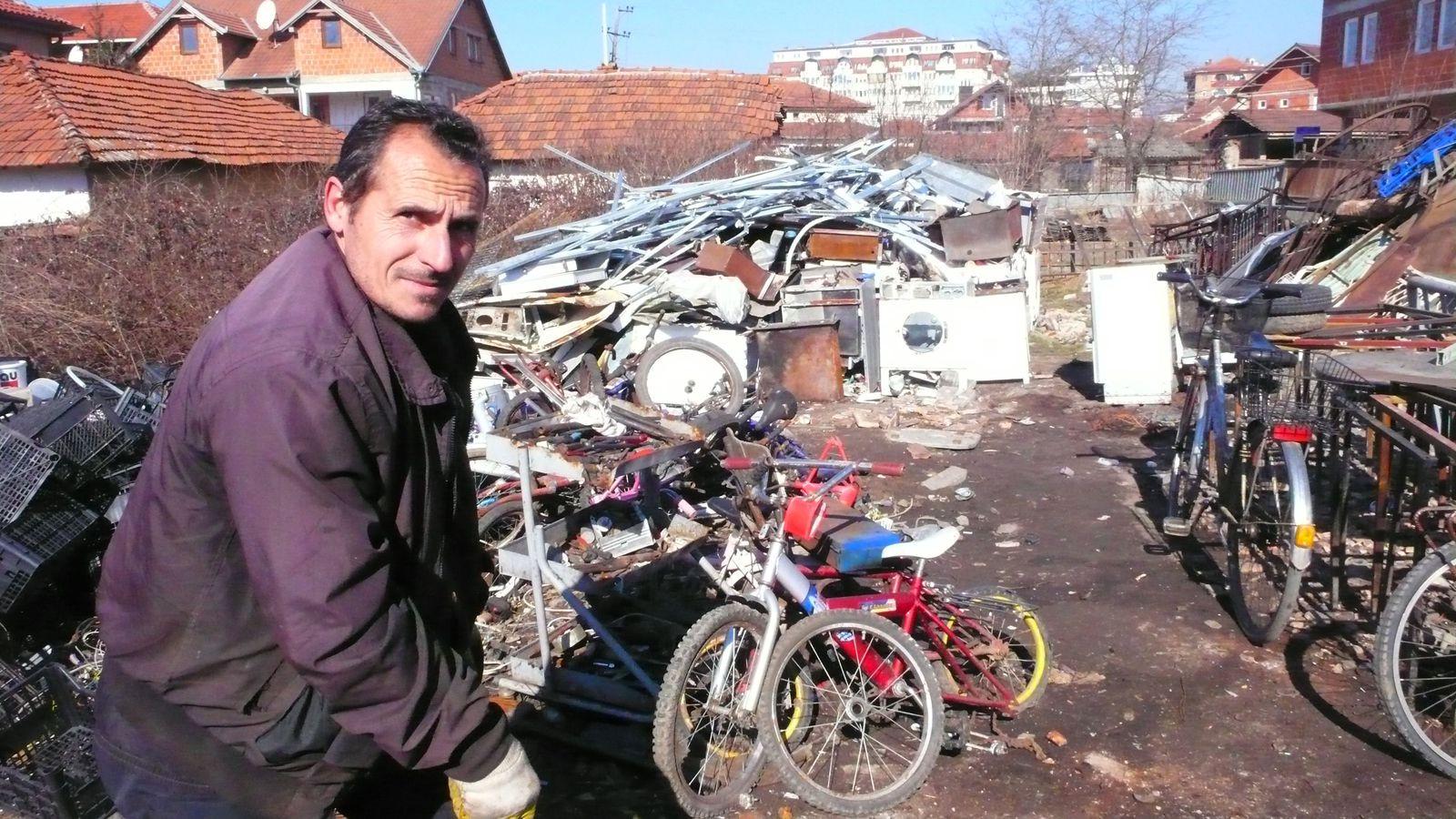 Grigor Mehmet a szeméttelepről nem tud annyit gyűjteni, amiből menekülhetne. A szerző felvétele