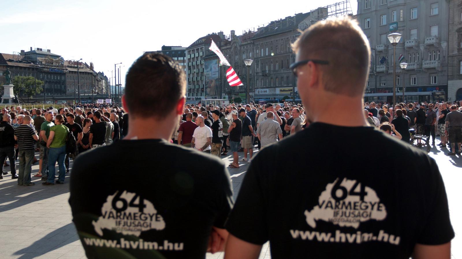 Két tüntetést is tartottak tegnap este a Keleti pályaudvarnál FOTÓ: MOLNÁR ÁDÁM