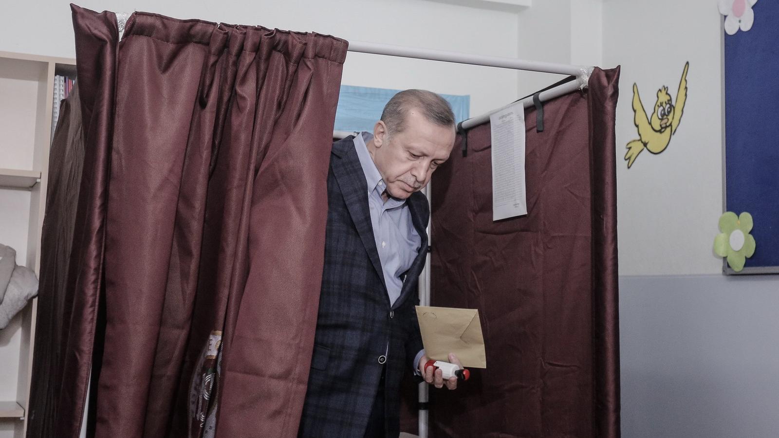 Erdogan is szavazott a választáson. FOTÓ: Gokhan Tan/Getty Images