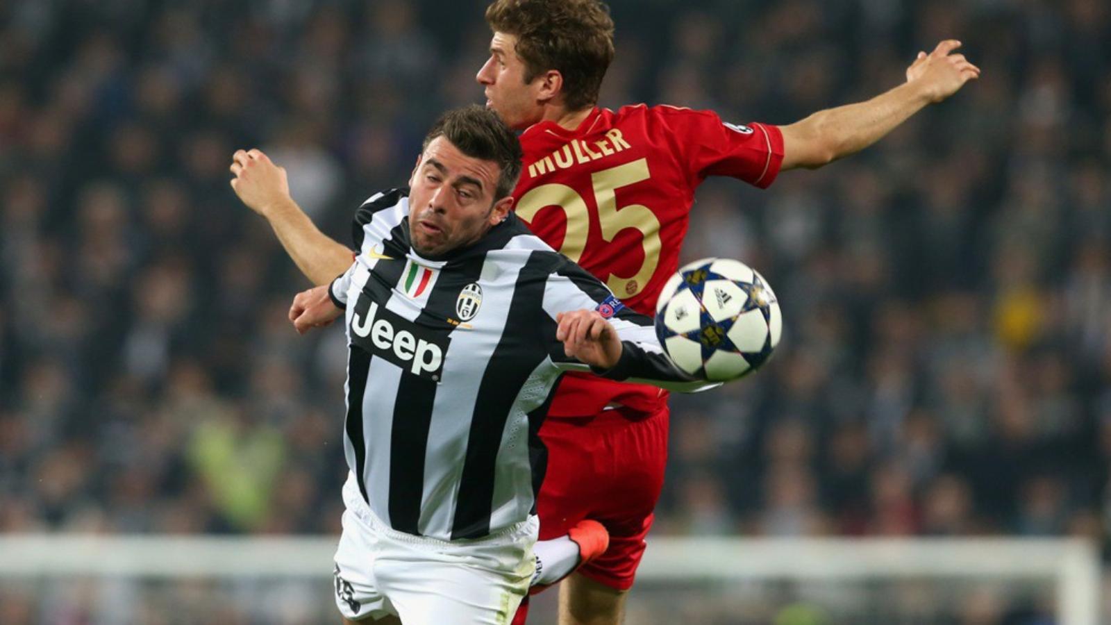 Andrea Barzagli (balra) és Thomas Müller (jobbra) 2013 után újra összecsaphat a BL-ben FOTÓ: EUROPRESS/GETTY IMAGES/ALEXANDER HA