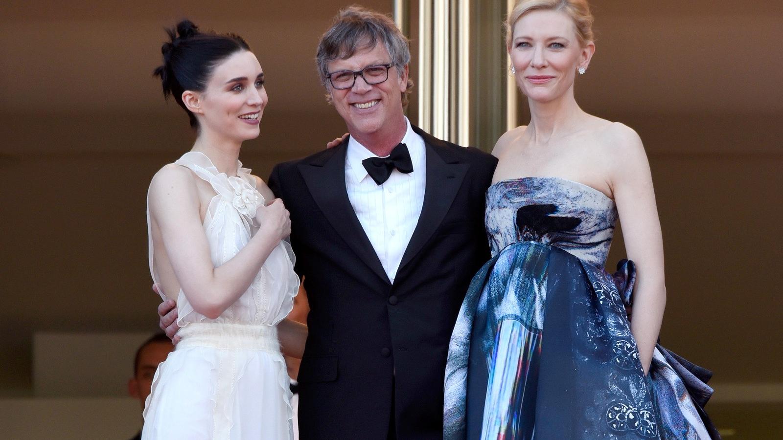 Középen a rendező Todd Haynes, két oldalt pedig a két főszereplő, Rooney Mara és Cate Blanchett. FOTÓ: Clemens Bilan/Getty Image