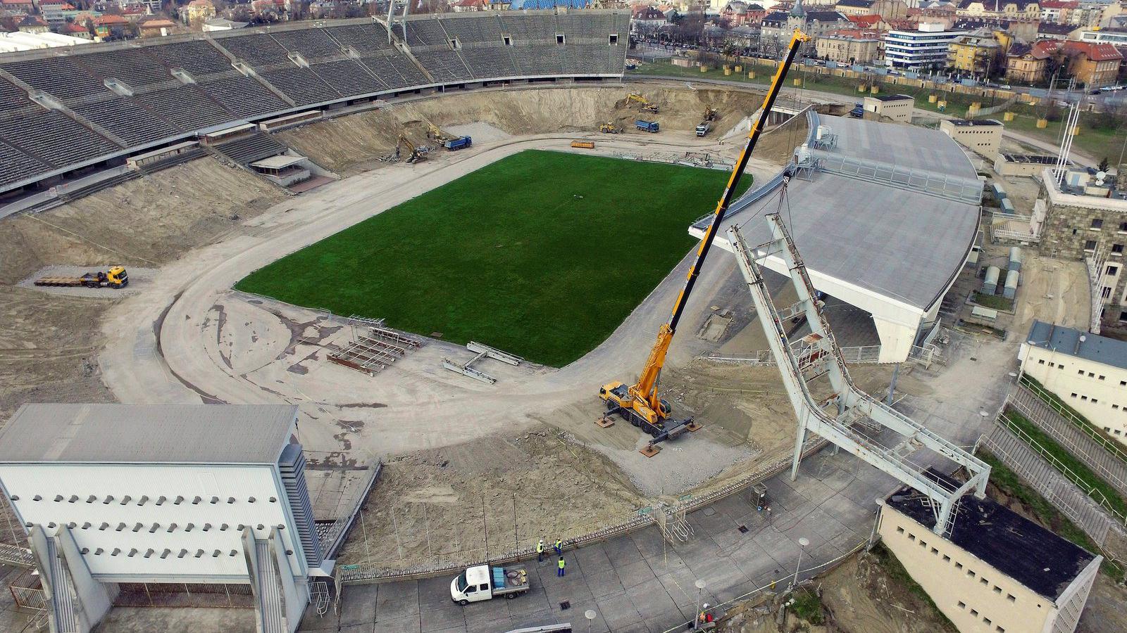 Munkagépek dolgoznak az 1953-ban átadott egykori Népstadion területén
FOTÓ: MTI/RUZSA ISTVÁN