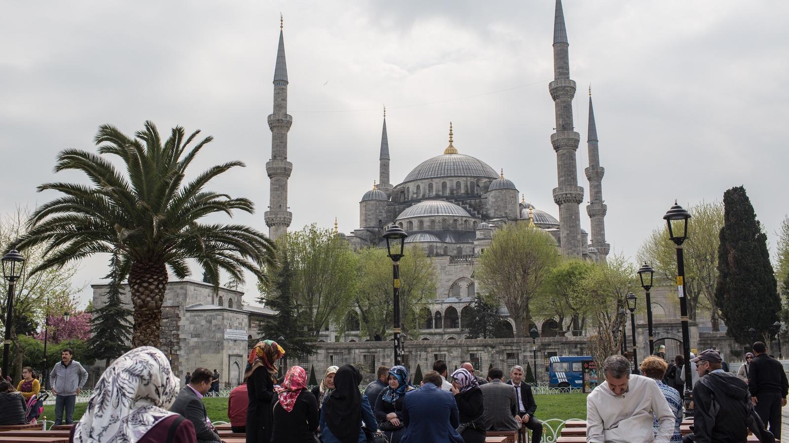 Az EU-ban több állam attól tart, hogy sorban indulnak meg a török turisták Európa felé FOTÓ: EUROPRESS/GETTY IMAGES/CHRIS MCGRAT