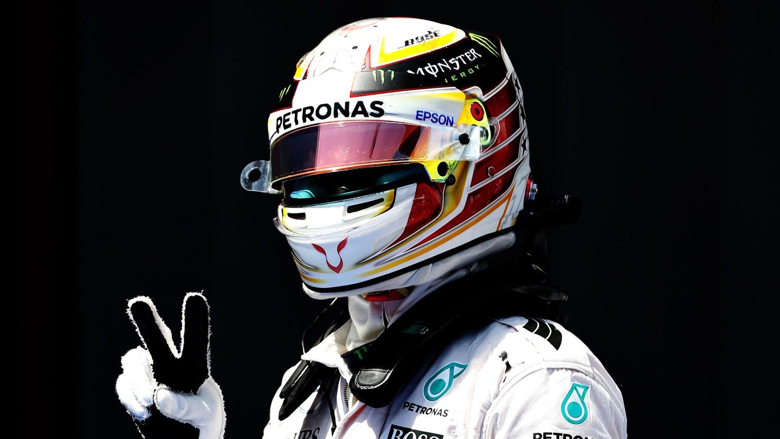  Lewis Hamilton Fotó: Mark Thompson/Getty Images