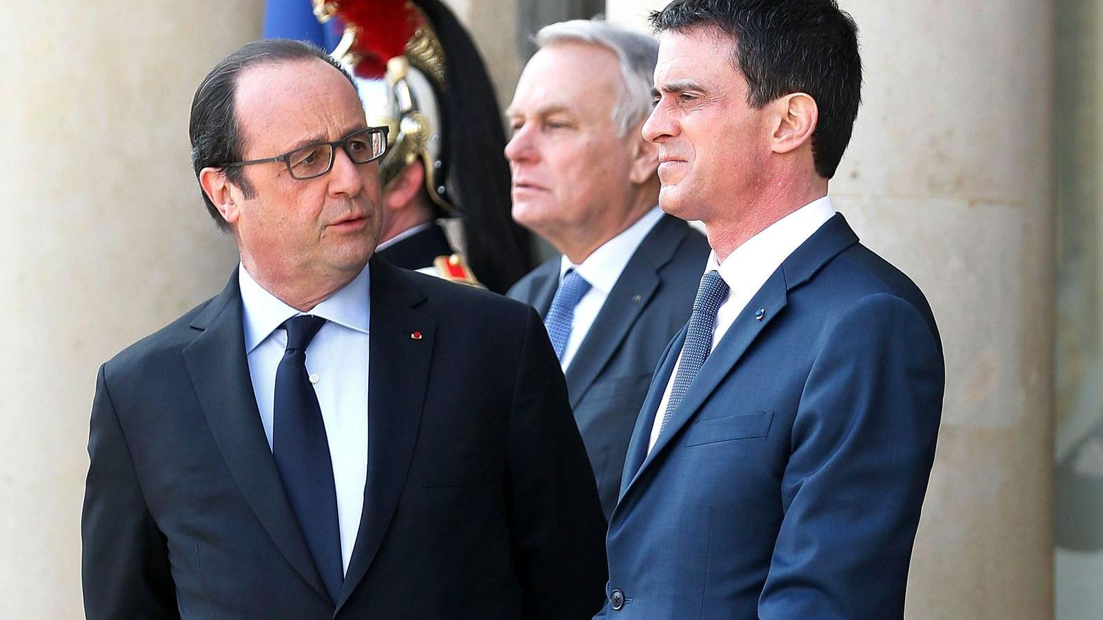 A francia „vezérkar”: Francois Hollande elnök, Manuel Valls kormányfő és Jean-Marc Ayrault külügyminiszter. Mindhármukat maga al