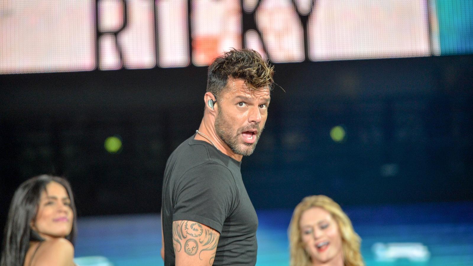 Ricky Martin itt a színpadon - Fotó: Rodrigo Varela/Getty Images