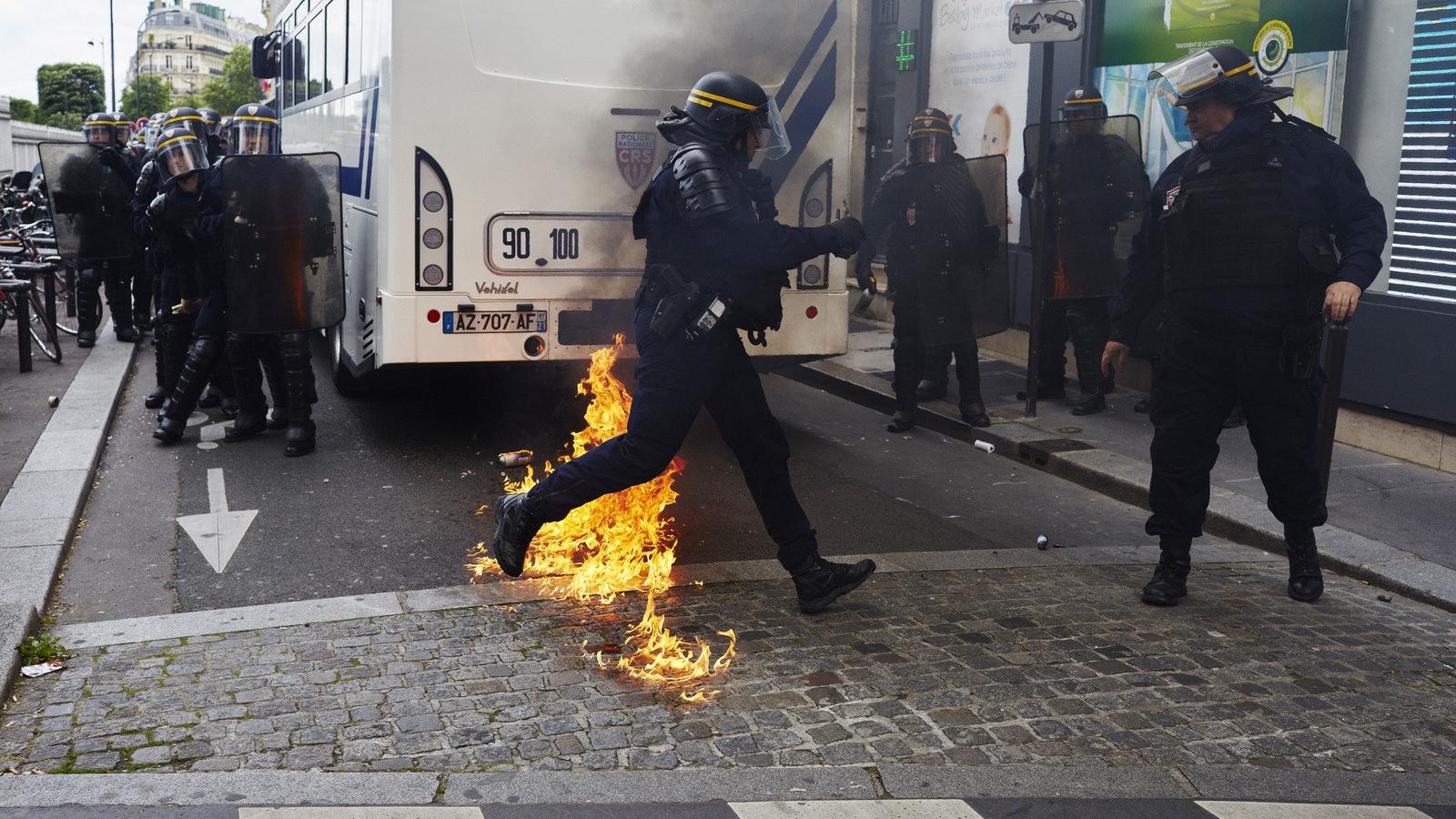 A francia biztonsági erők állandó nyomás alatt vannak FOTÓ: EUROPRESS/GETTY IMAGES/PIERRE CROM