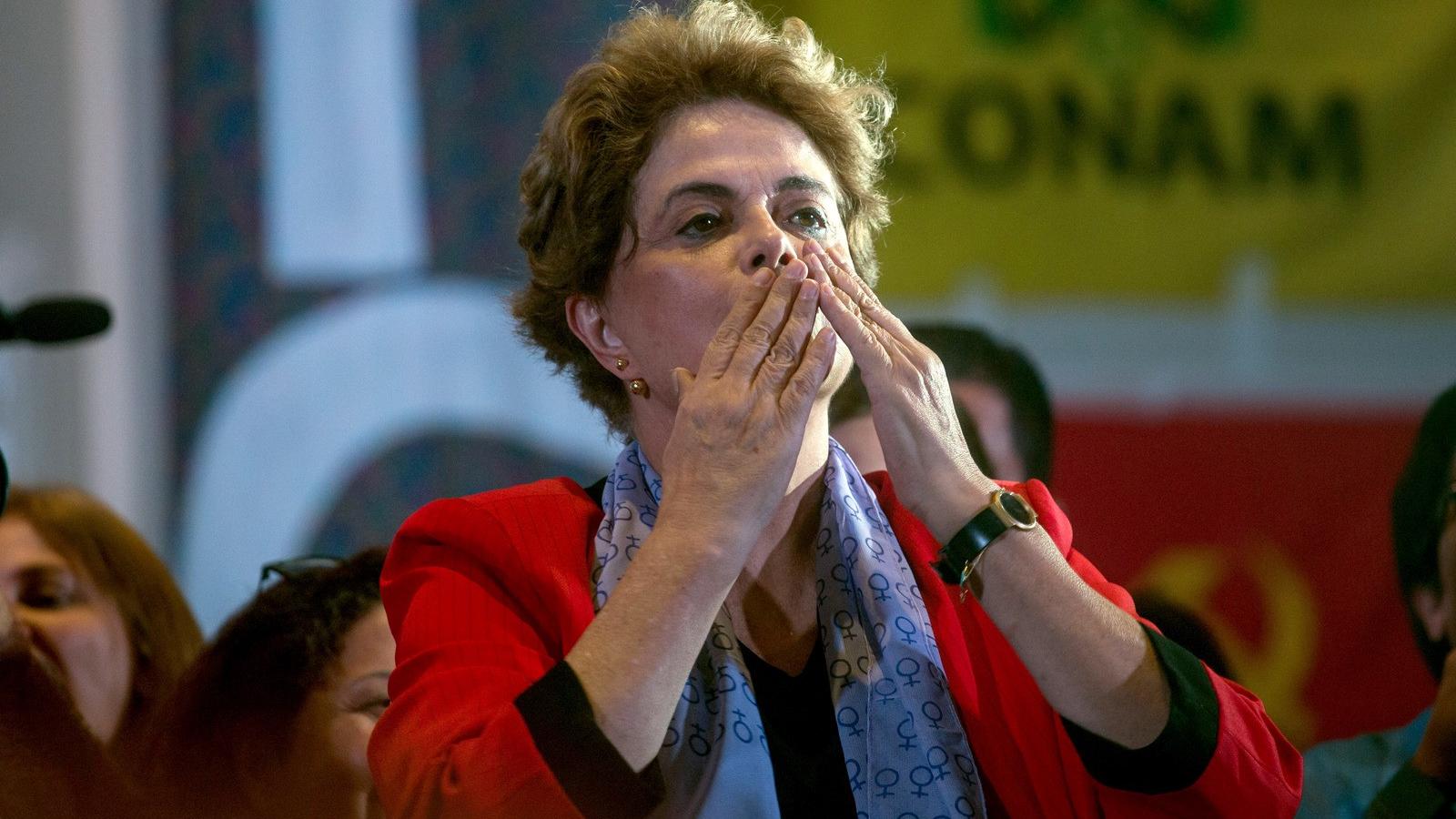 Dilma Rousseff egy Sao Pauló-i nagygyűlésen FOTÓ: EUROPRESS/GETTY IMAGES/VICTOR MORIYAMA