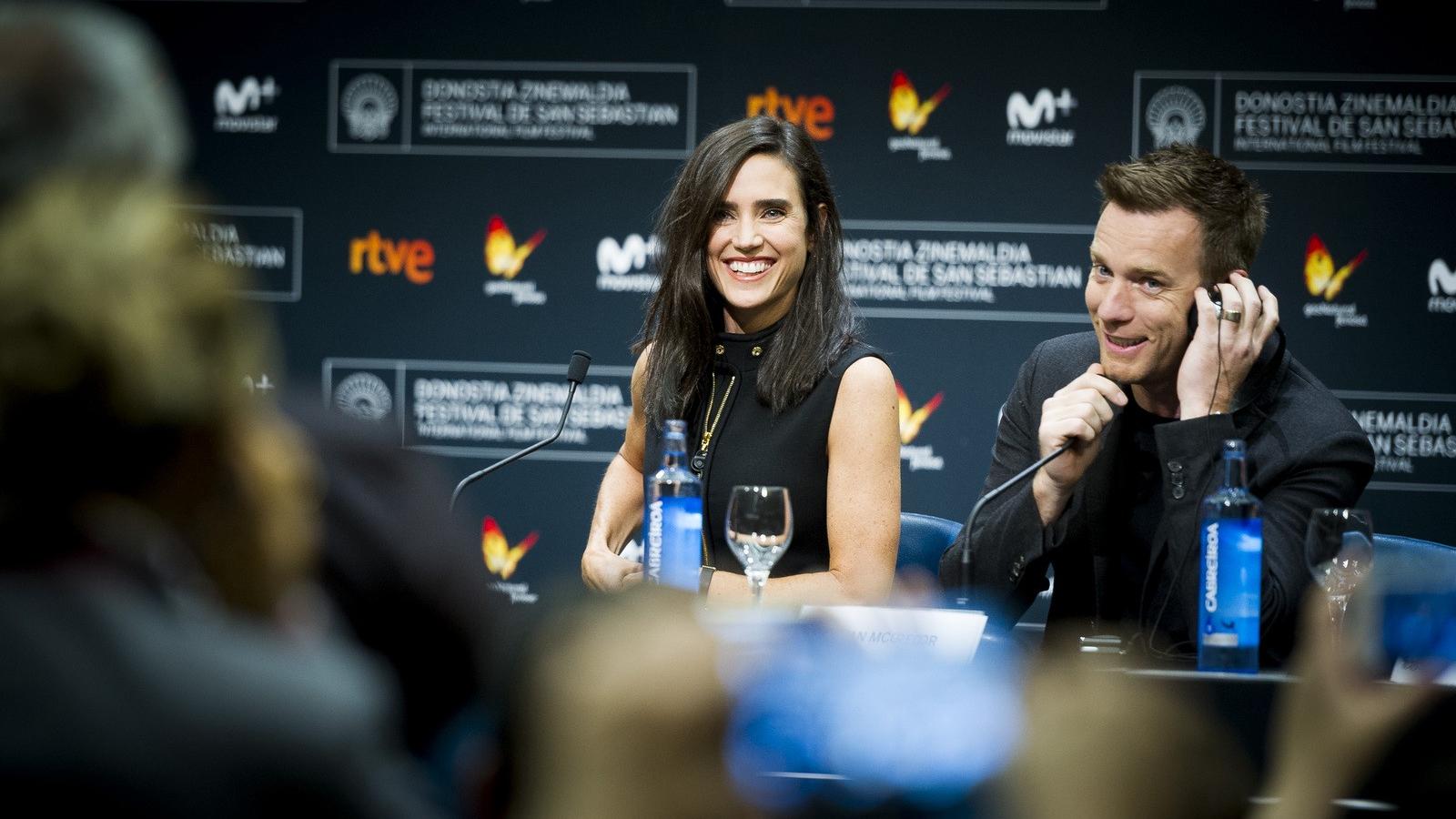 Jennifer Connelly és Ewan McGregor a 64. San Sebastian Filmfesztiválon - Fotó: Juan Naharro Gimenez/Getty Images

