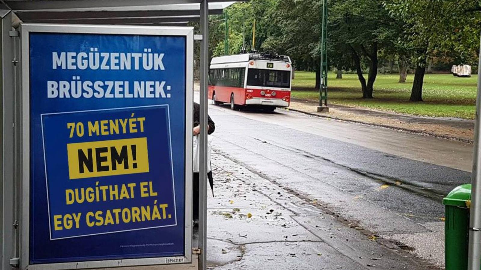 A Magyar Kétfarkú Kutyapárt egyik válasza a kormány "98% NEM!" utókampányára. Forrás: Facebook