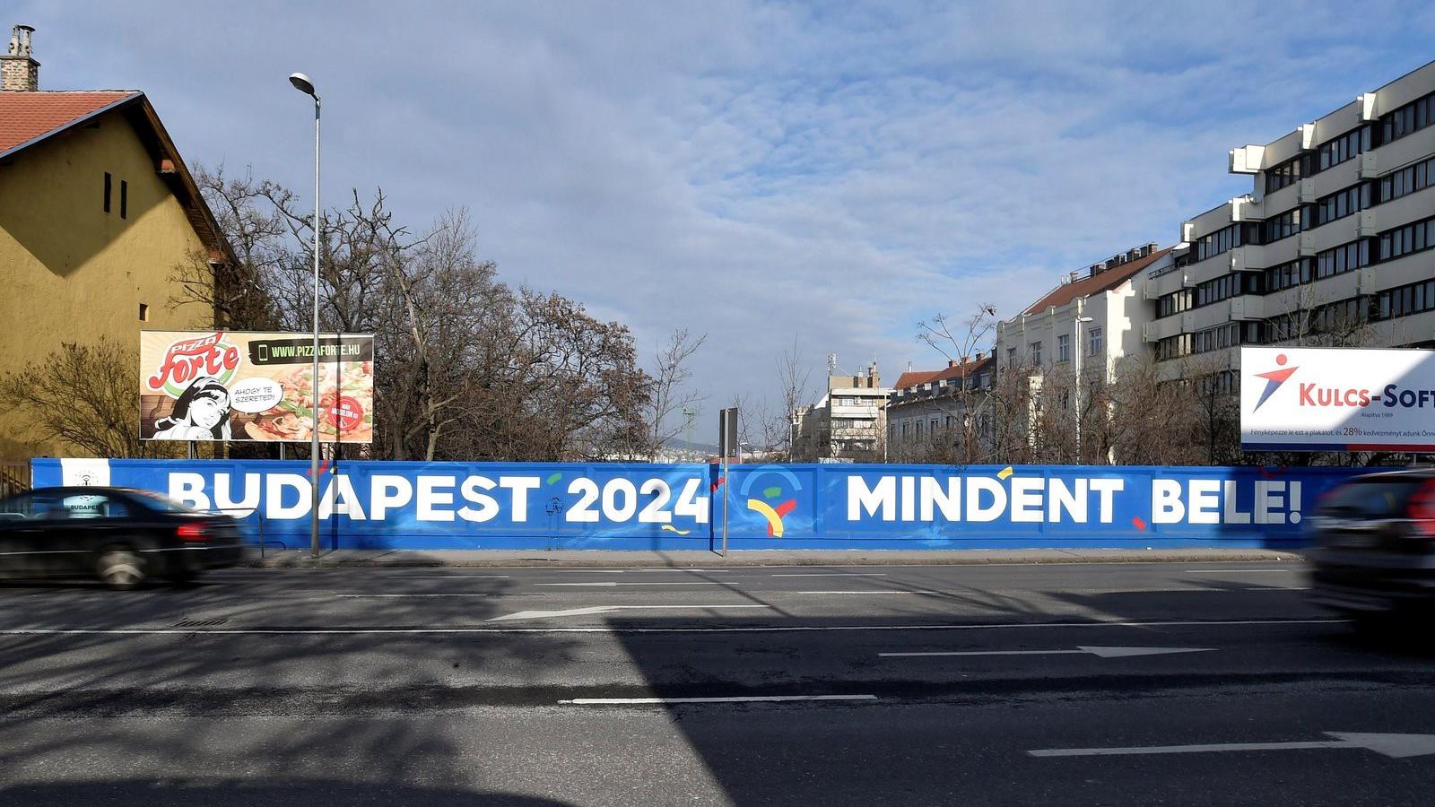 Beindult a kormány-kampány - A 2024-es magyar olimpiai és paralimpiai pályázatot népszerűsítő falfestés a fővárosi Hegyalja úton