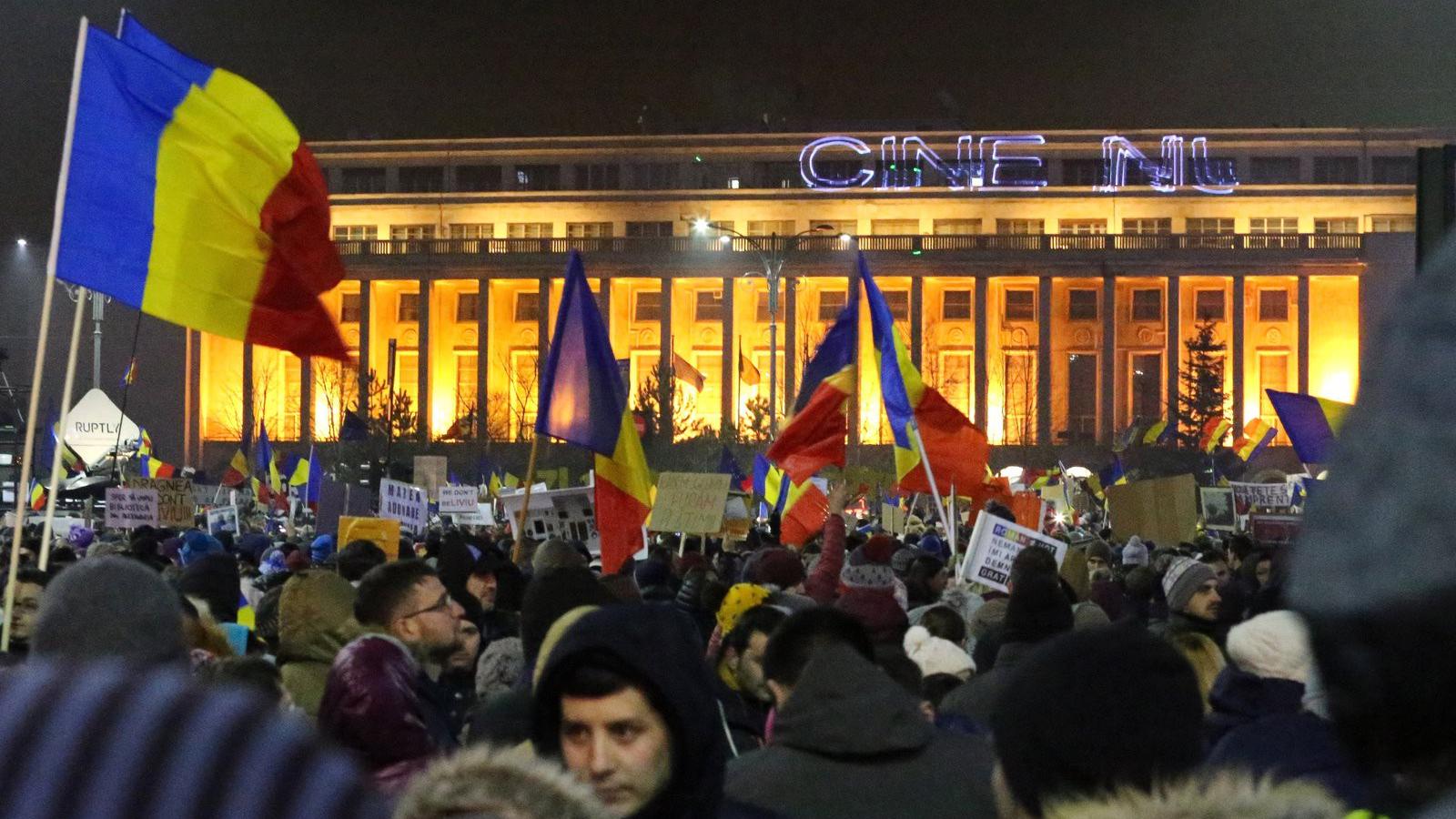 Százezrek tüntettek Romániában a rendelet ellen. MTI Fotó: Baranyi Ildikó