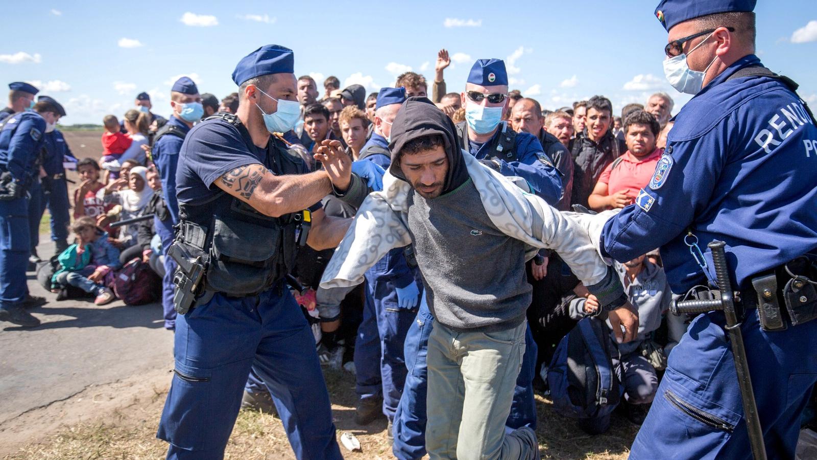 A magyar kormány és hatóságok menekültekkel szembeni eljárásmódját külön is citálja az Amnesty FOTÓ: EUROPRESS/GETTY IMAGES/MATT