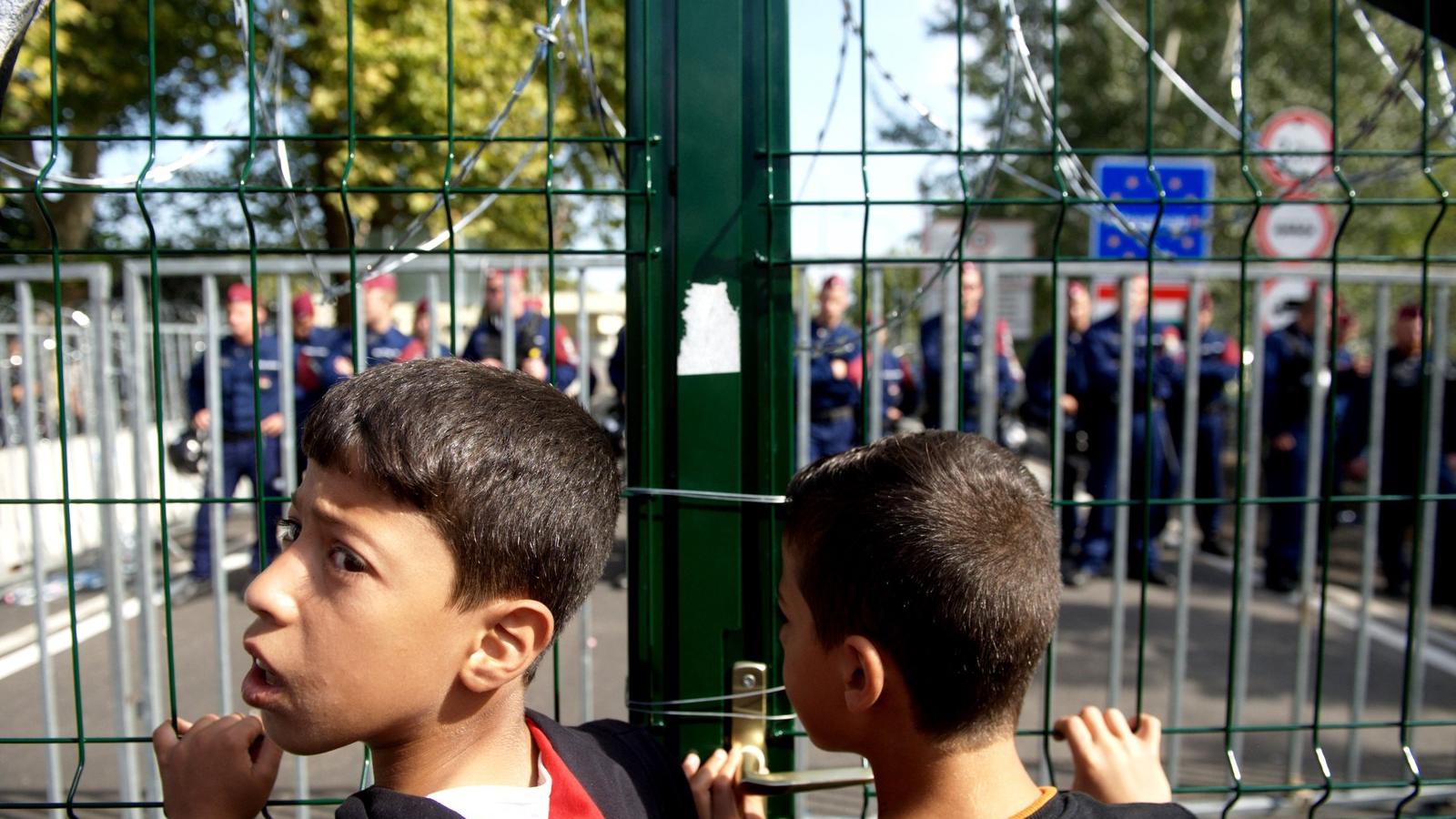 Hiába emberi jogi kötelezettségeink, a magyar kormány nemhogy gyereknek, embernek sem tekinti a menekülteket FOTÓ: TÓTH GERGŐ