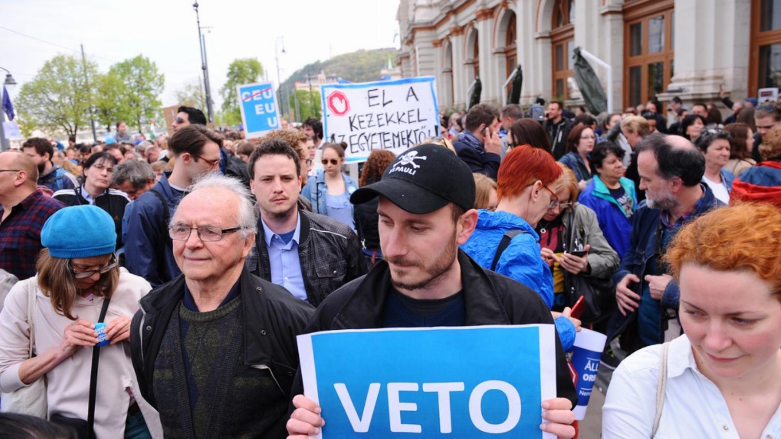 Pillanatkép a vasárnapi tüntetésről FOTÓ: Molnár Ádám