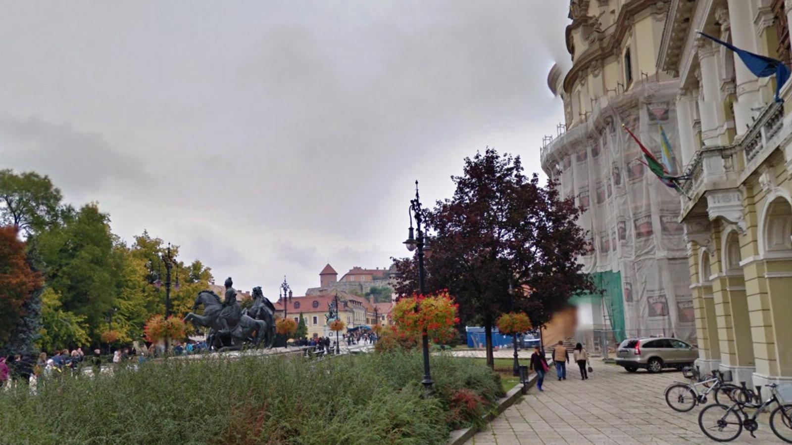 Eger - Google Street View