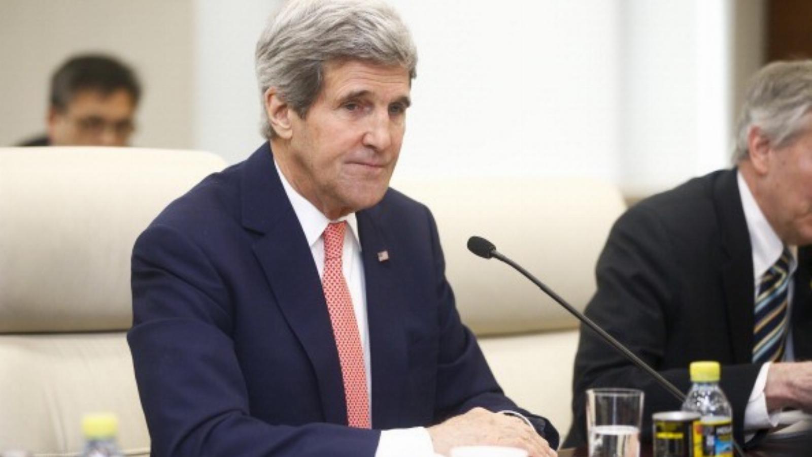 John Kerry amerikai külügyminiszter Párizsban egyeztet az ukrán helyzetről. Fotó: Diego Azubel-Pool/Getty Images