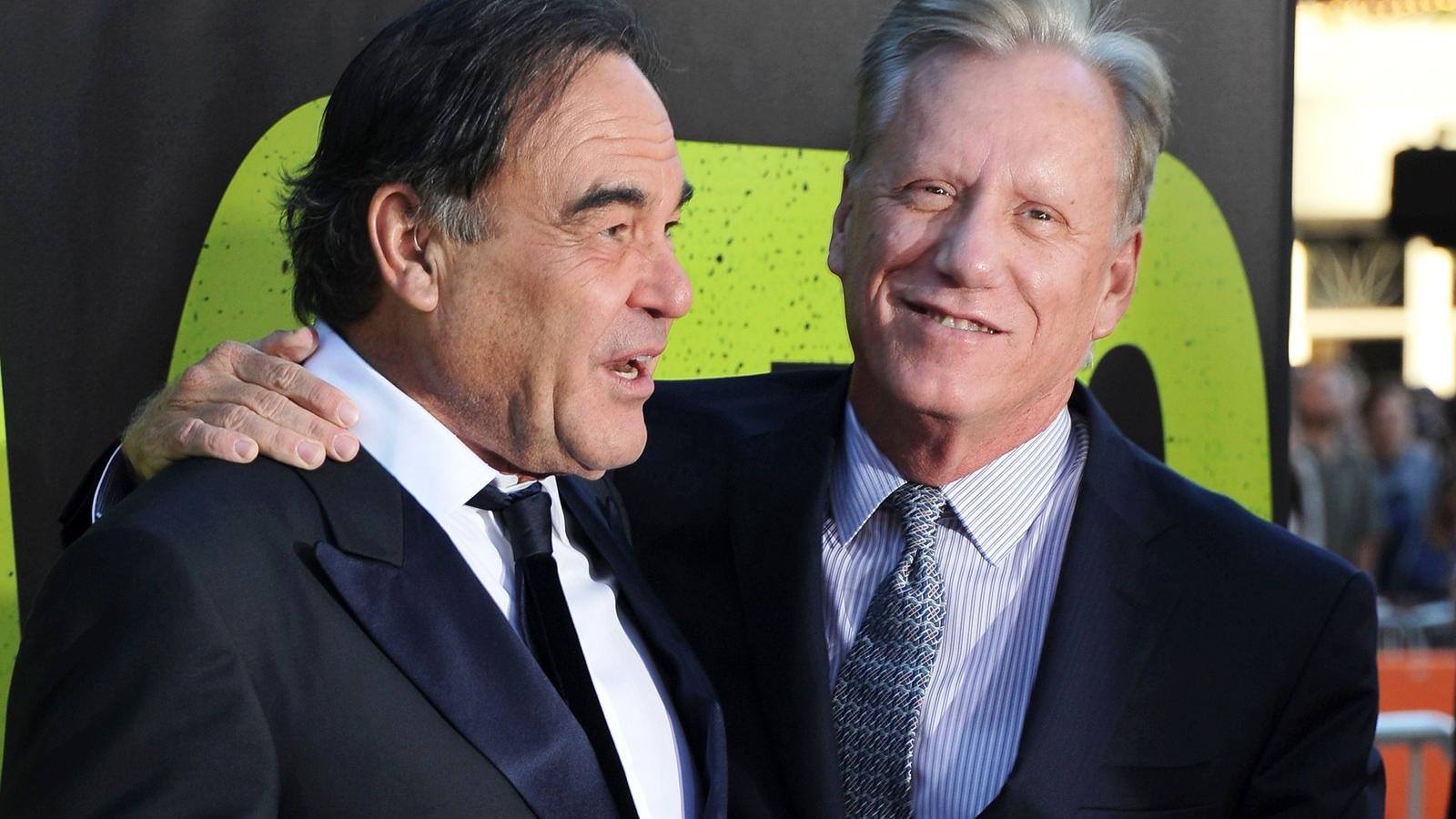 James Woods Oliver Stone-nal - FOTÓ: JOE KLAMAR / AFP