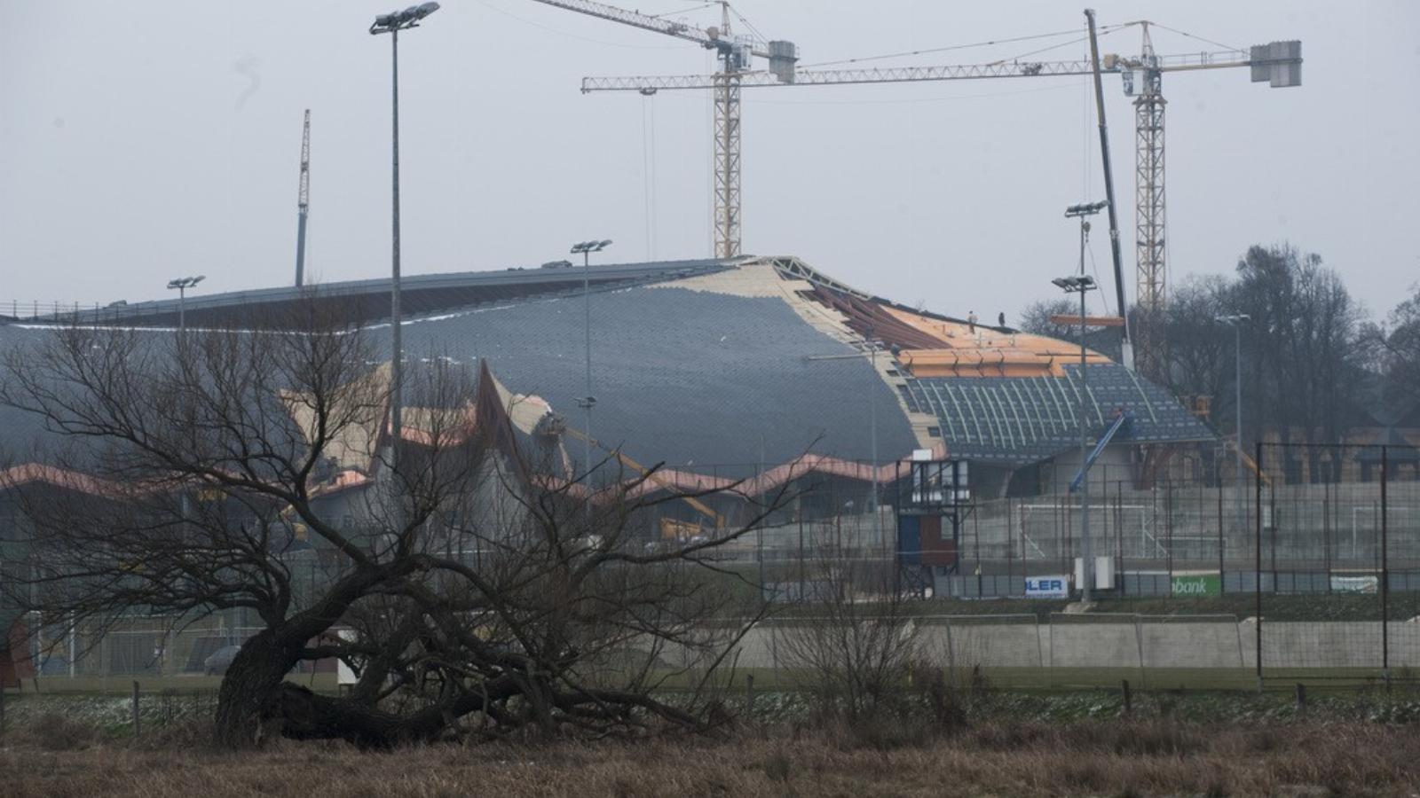 Épül a stadion Felcsúton. FOTÓ: Vajda József