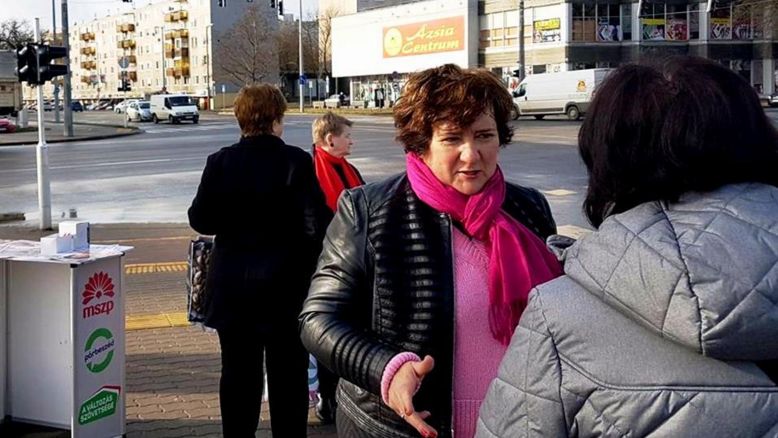 "Megbeszélni a lakosokkal a dolgainkat" - Forrás: GZ/Facebook