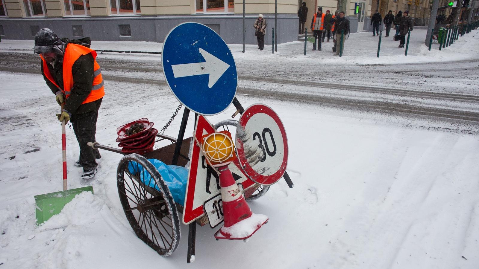 Egy kisebb város téli költségvetését takarították el az Emmi-háttérszervezetnél. Képünk illusztráció Fotó: Kállai Márton