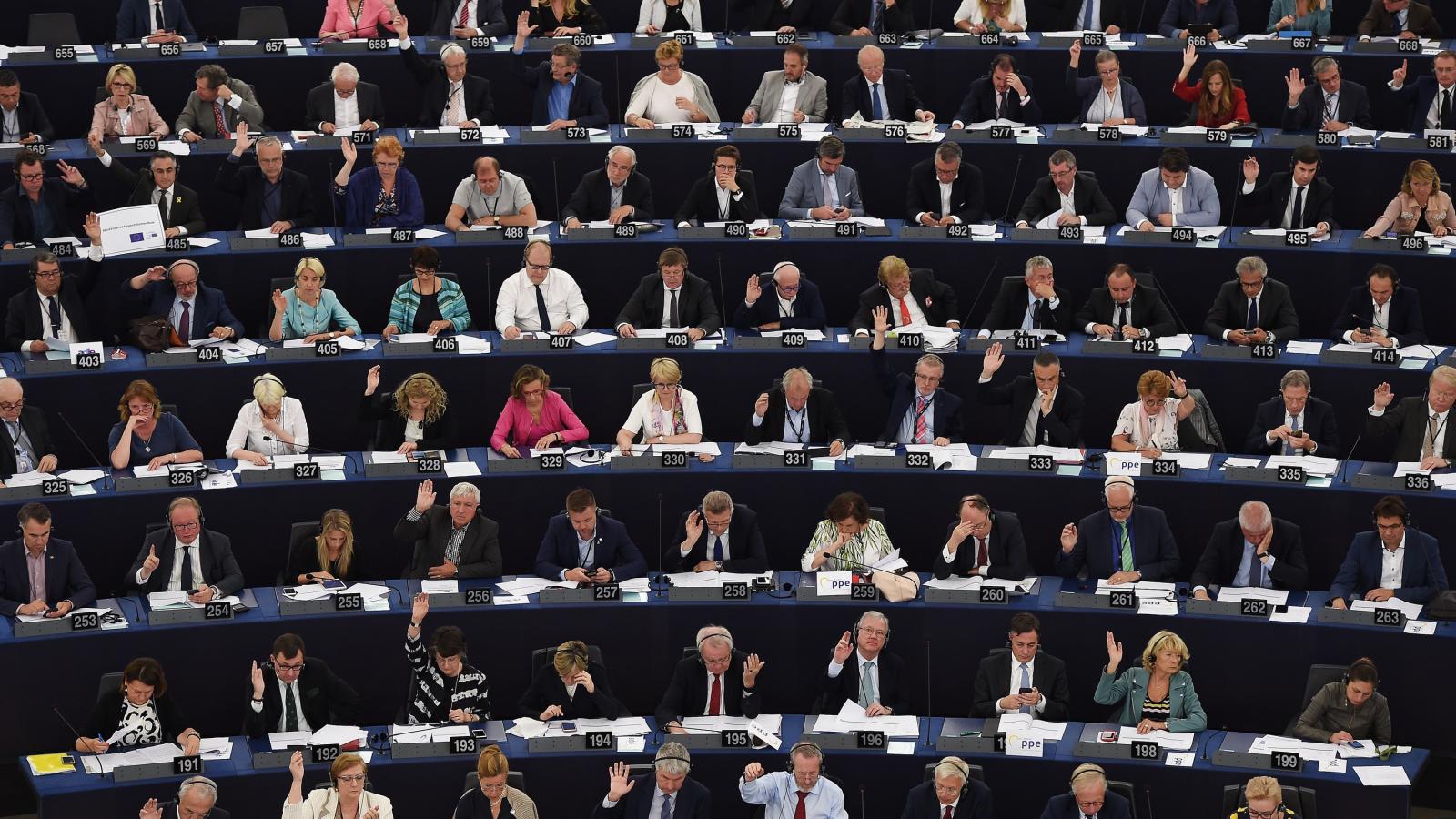 Az Európai Parlament június 13-án, szavazás közben. Fotó: FREDERICK FLORIN / AFP