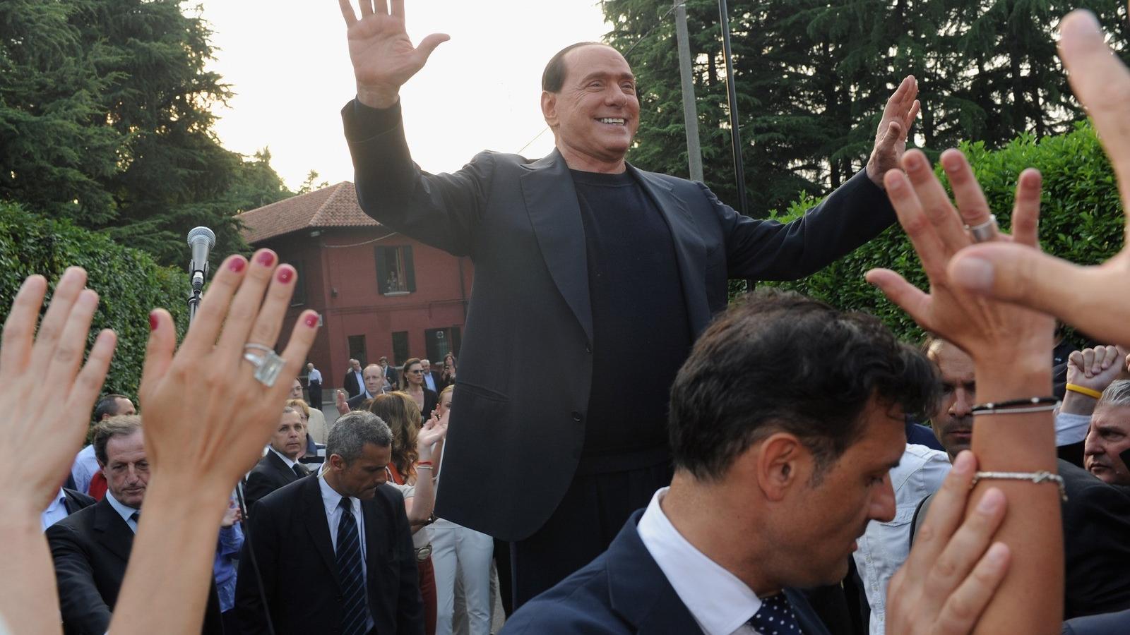 Berlusconiért még mindig sokan rajonganak. Fotó: Pier Marco Tacca/Getty Images.