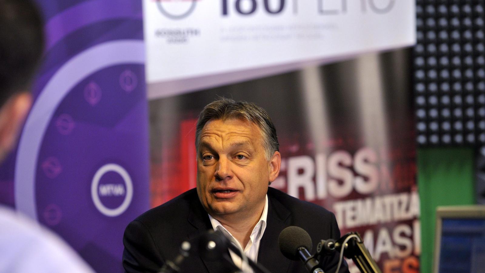 Orbán Viktor miniszterelnök a Kossuth Rádió 180 perc című műsorában 2014. május 23-án. MTI Fotó: Kovács Attila