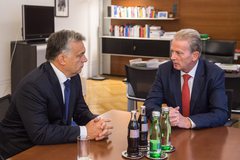  Reinhold Mitterlehner fogadja Orbánminiszterelnököt Bécsben MTI Fotó: Miniszterelnöki Sajtóiroda / Botár Gergely