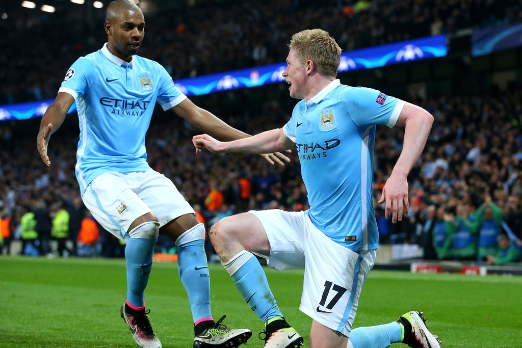 De Bruyne-t (jobbra) ünneplik FOTÓ: EUROPRESS/GETTY IMAGES/ALEX LIVESEY